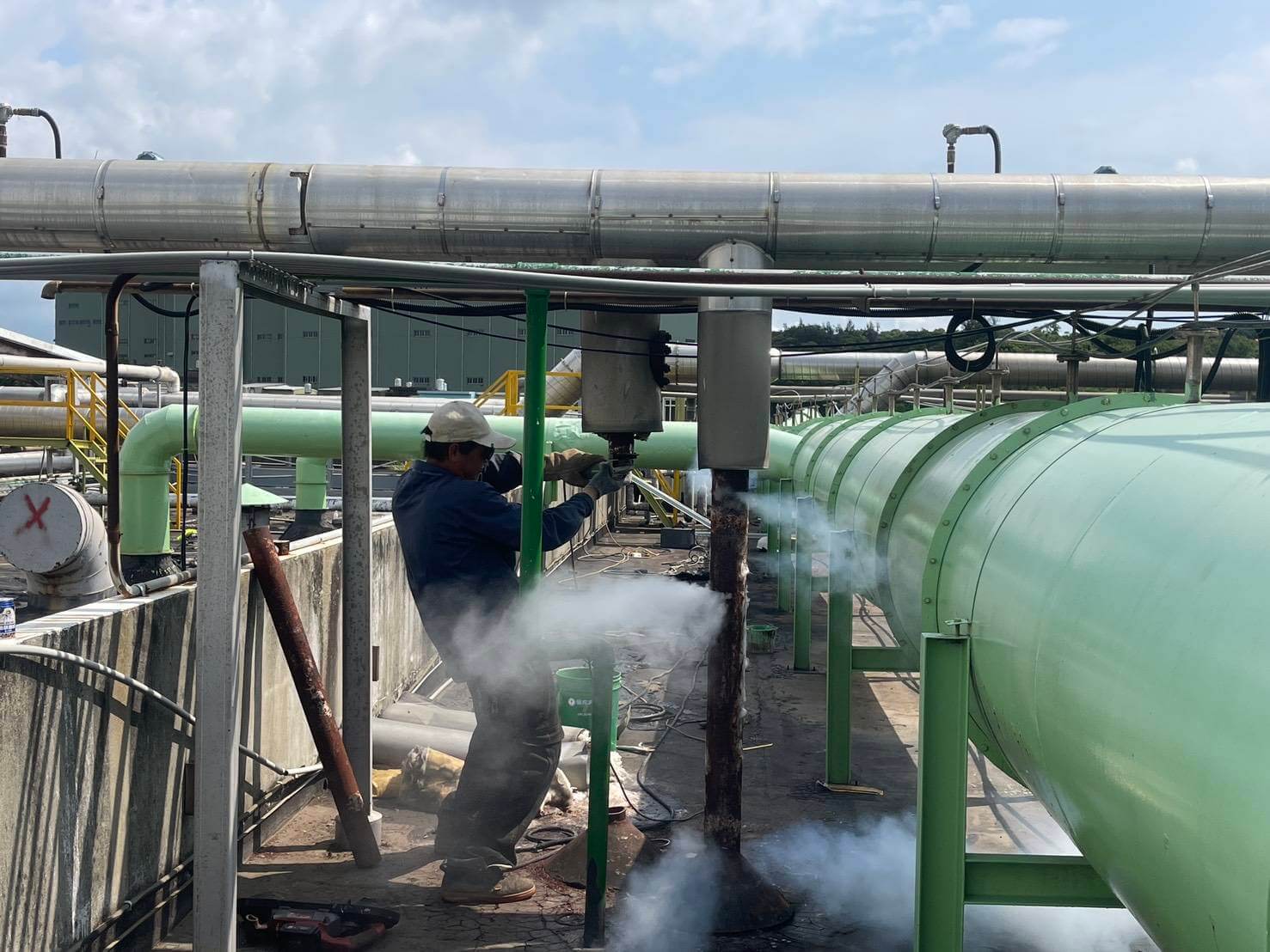 拆除回收案例:塗布機產線報廢拆解