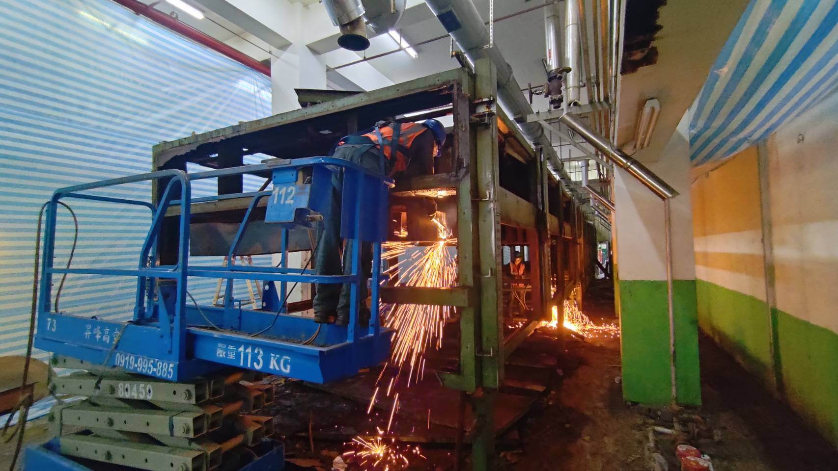 拆除回收案例:塗布機產線報廢拆解