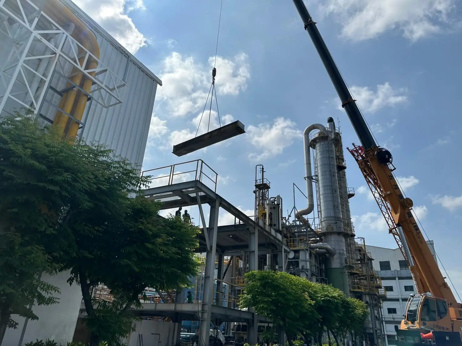 化工廠設備拆除回收